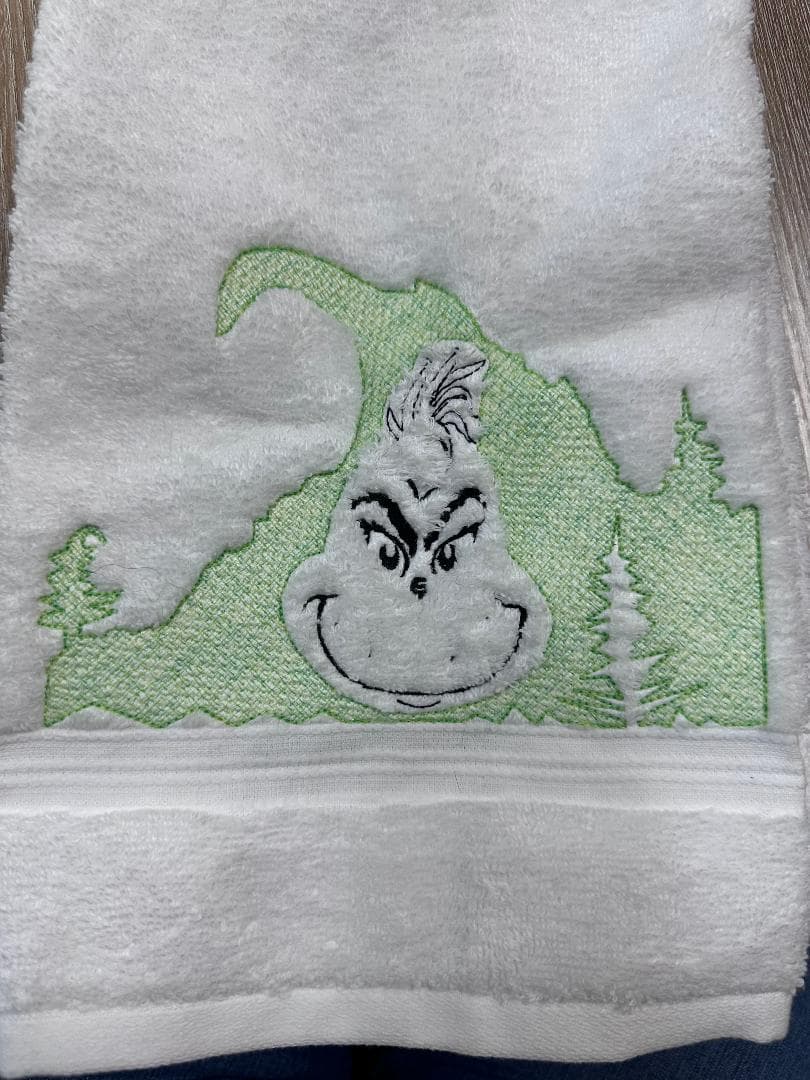 Cuddly as a Cactus: Creative Embroidery 2025 — image 4