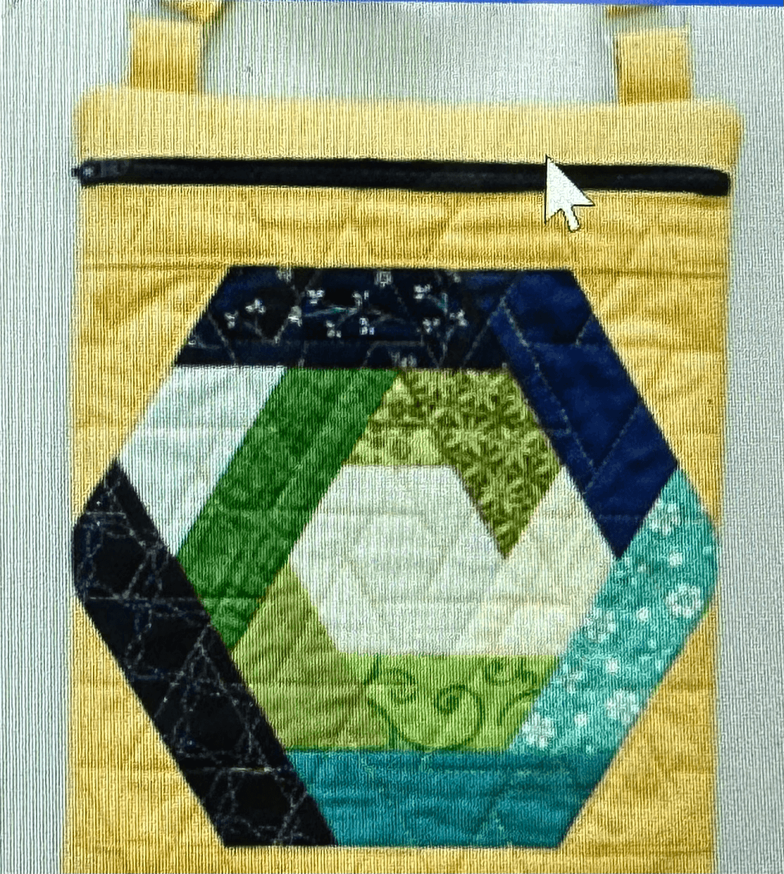 Kimberbell Classic, Vol. 4: Hexagon Log Crossbody Bag