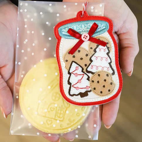 Mrs Claus' Bakery In Person and Virtual — image 9