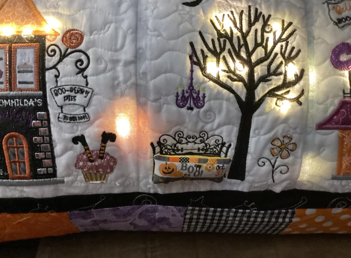 Kimberbell Twilight Boo-Levard Bench Pillow Fabric Kit — image 4
