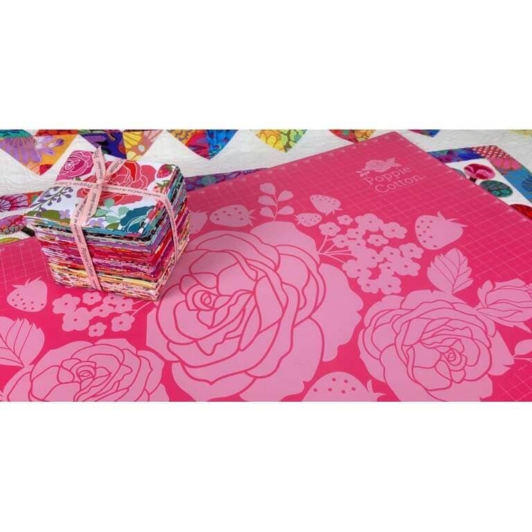 Quilters Select Poppie Cotton Special Edition Cutting Mat 24x36" — image 2