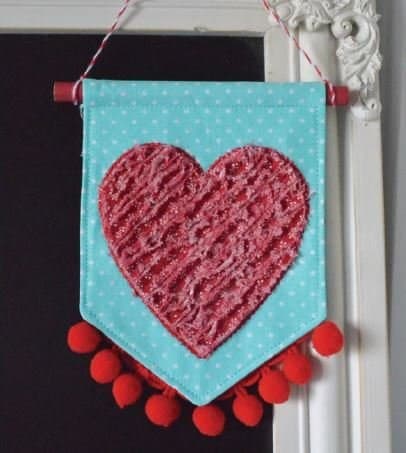 Kimberbell Chenille Heart Banner
