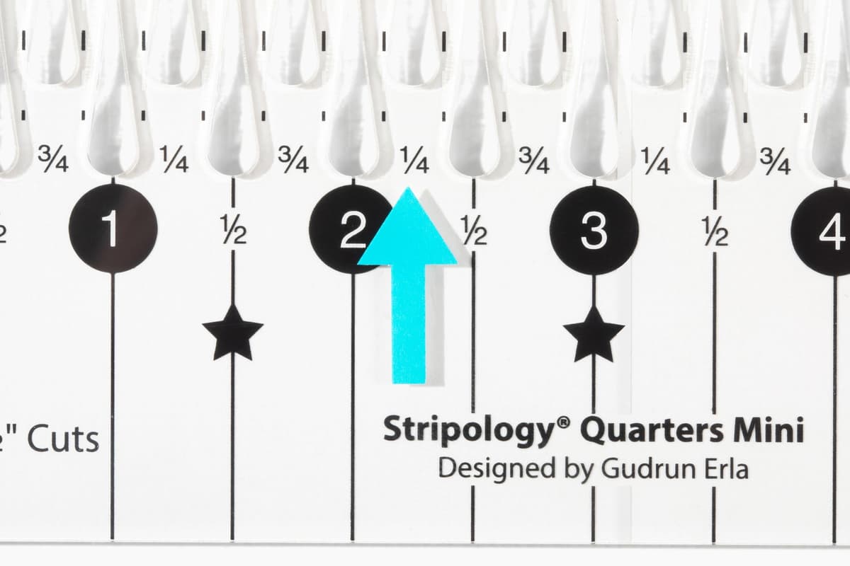 Creative Grids Stripology Quarters Mini Quilt Ruler — image 4