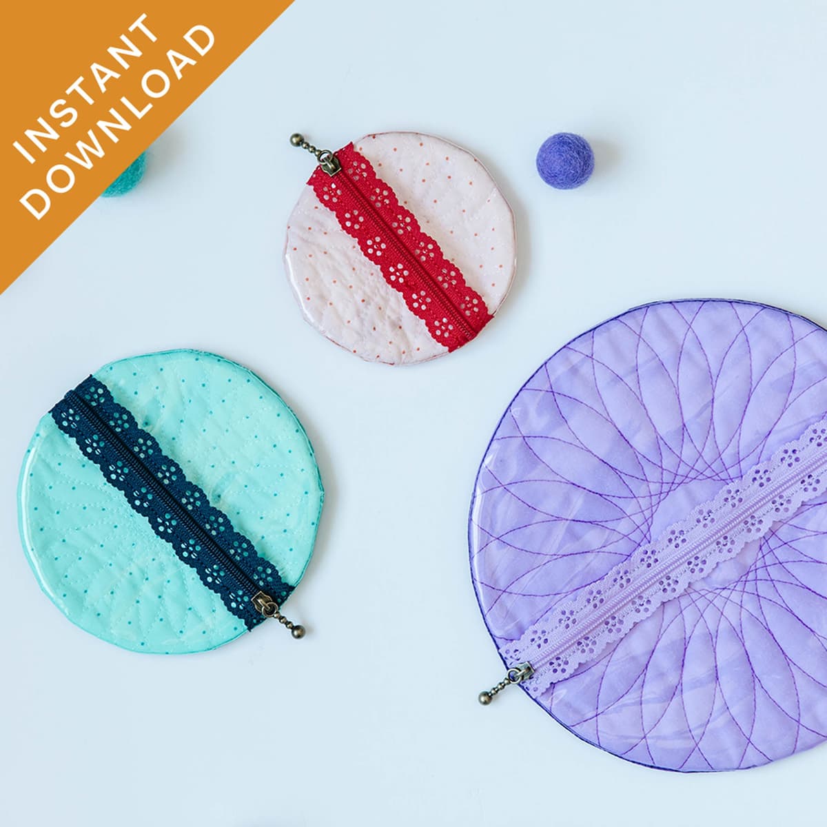 Sweet Peek Zipper Pouch
