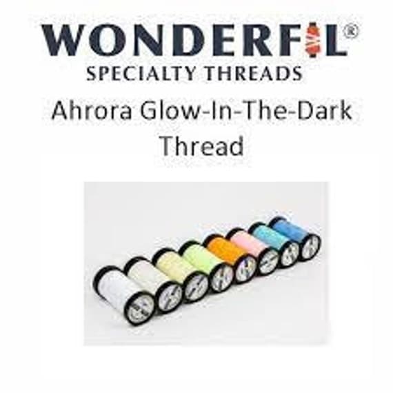 Wonderfil Ahora Glow-in-The-Dark Thread Star Sapphire — image 3