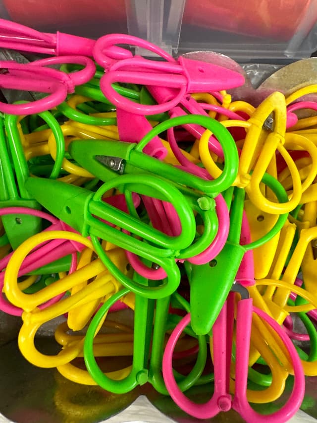 Tiny Scissors