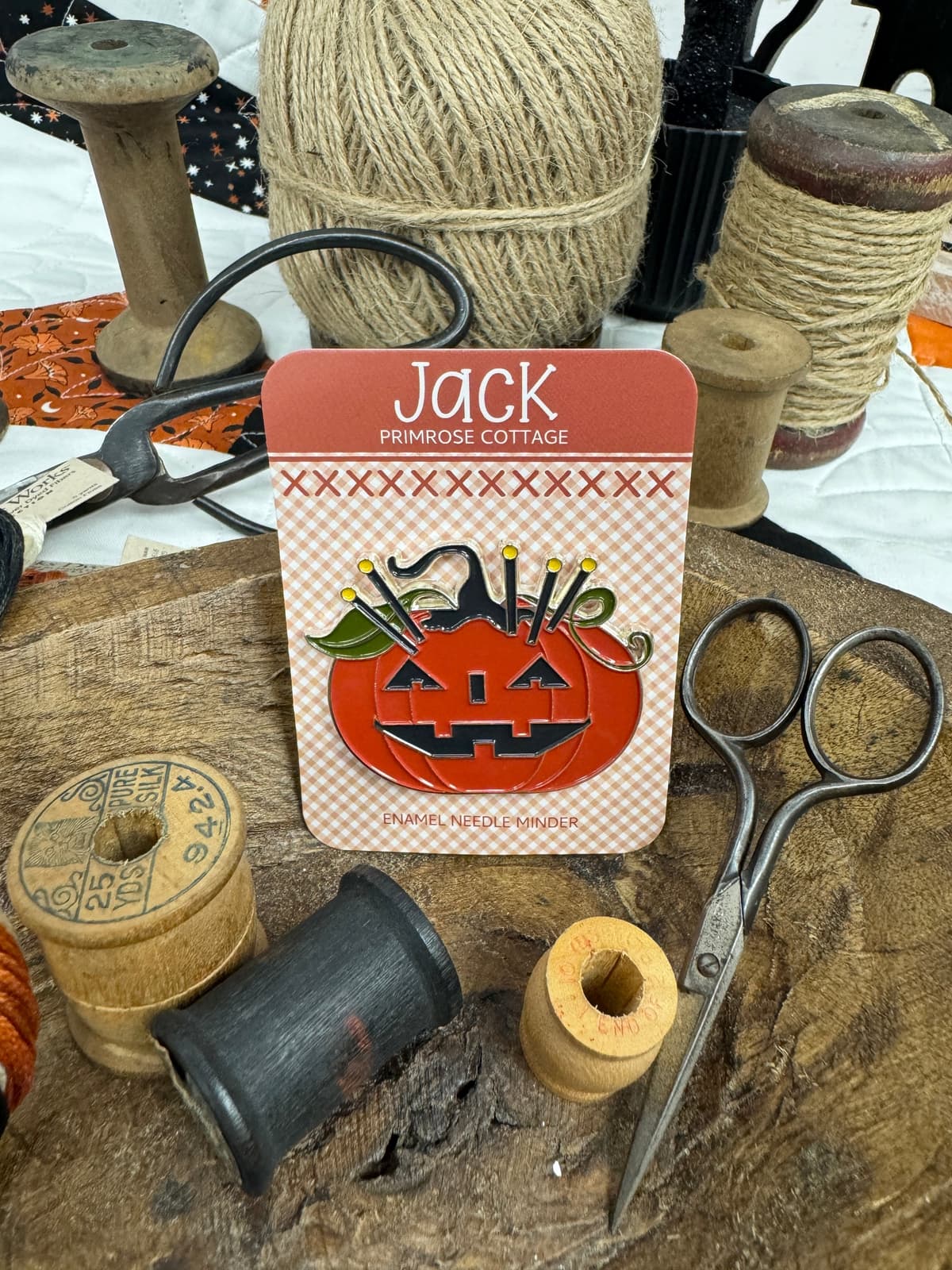 Primrose Cottage Jack Needle Minder